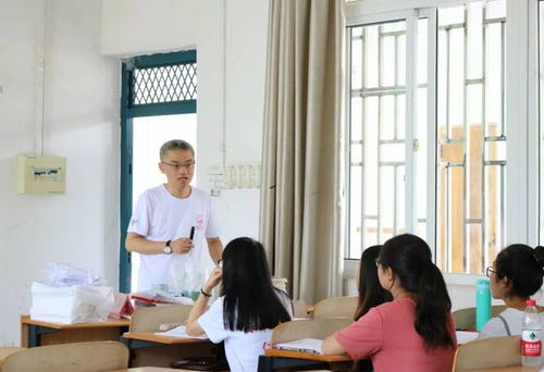 學好禮儀，為孩子們服務 攝影鏡頭下的禮儀教育公益行